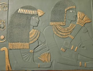 Deux personnages de haut-rang figurant sur une paroi du tombeau du Vizir Ramosé (Ancienne Égypte)